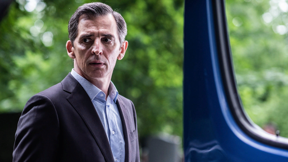 В роли ФСБшника Максим Дахненко