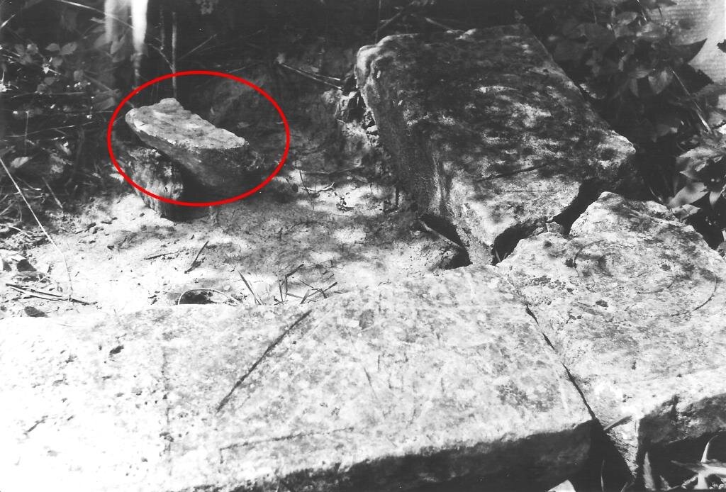 Это на пасеке. Нашёл, принёс и правильно собрал