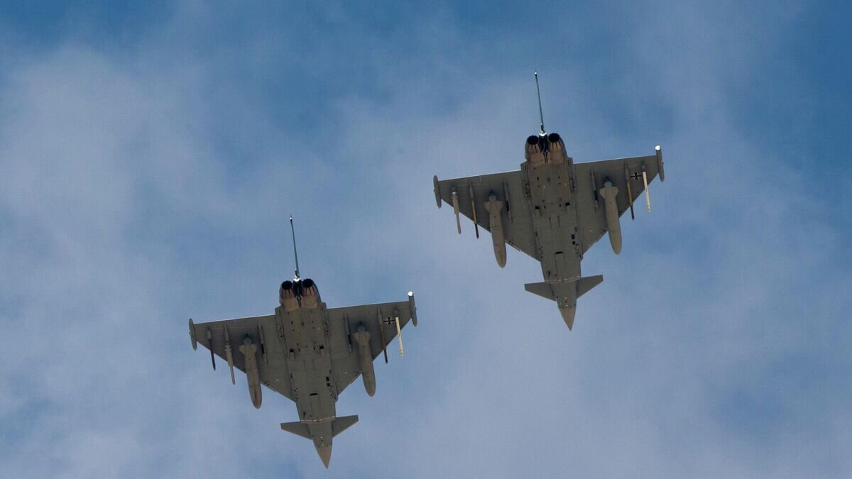    Немецкие истребители Eurofighter Typhoon© AP Photo / Ariel Schalit