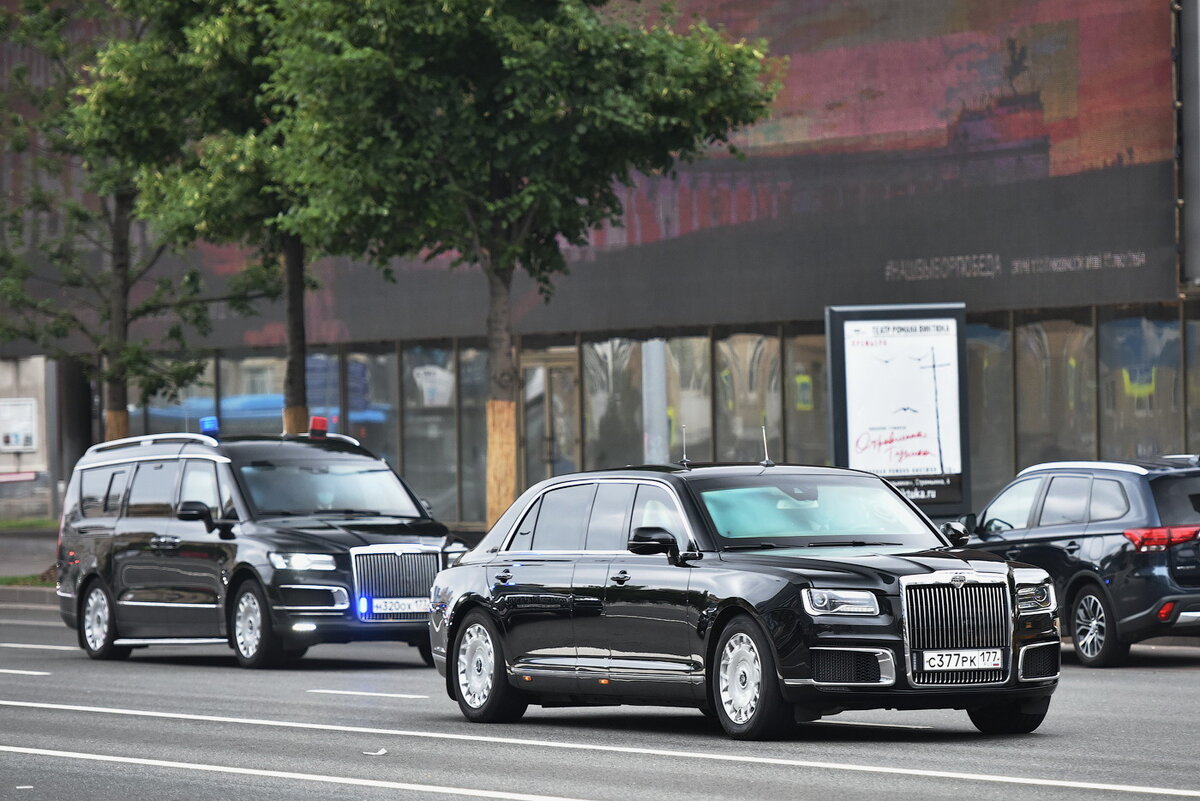 Aurus Senat Limousine l700 салон