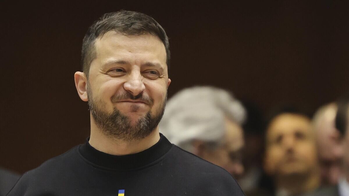Президент Украины Владимир Зеленский во время саммита ЕС в Брюсселе© AP Photo / Olivier Matthys