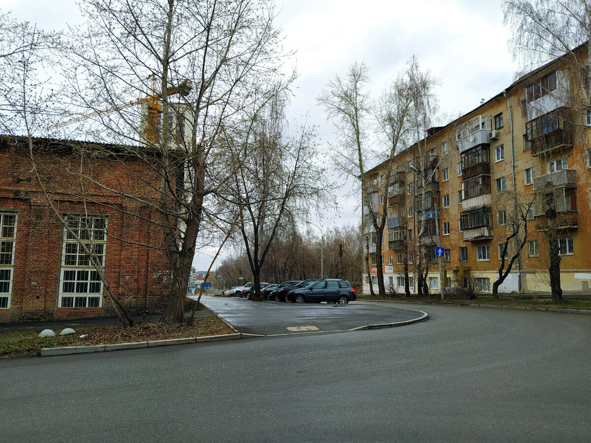 Пересечение Омской, Июльской, Кондукторской (Екатеринбург)