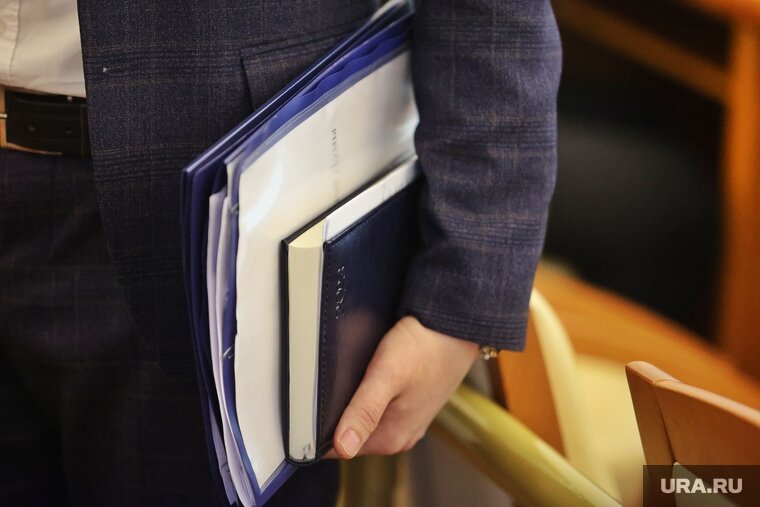    Мэрия Кургана заявила, что больше сотни вакансий поступает на должности операторов станков, газосварщиков и слесарей