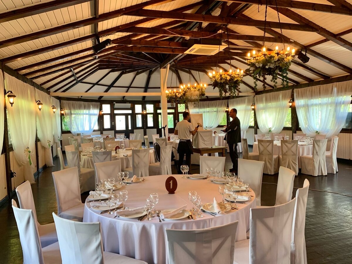 Свадьба в ресторане