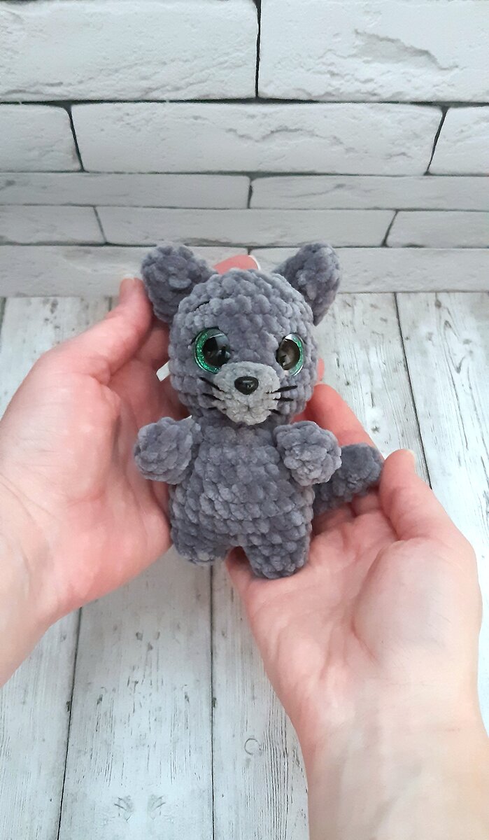 Мой котик,связан по этой схеме. Пряжа Himalaya dolphin baby. Размер 13см