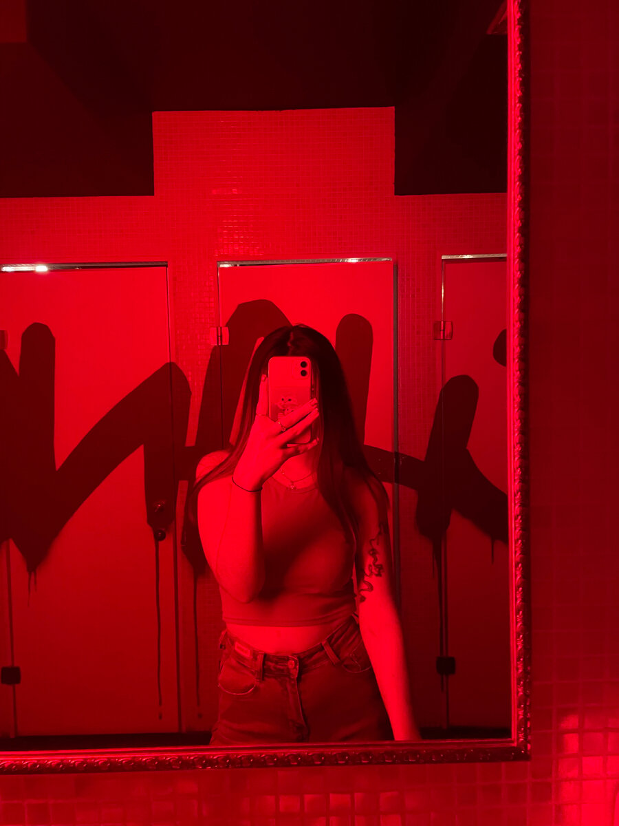 Ваша maybepoly 🤍