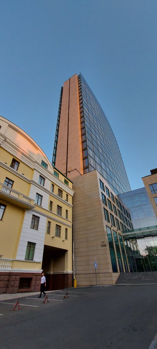 Отель Донбасс-паллас