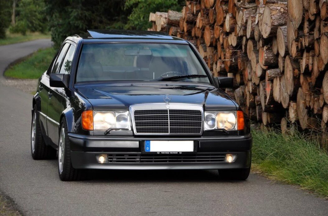 Легендарный Mercedes W124