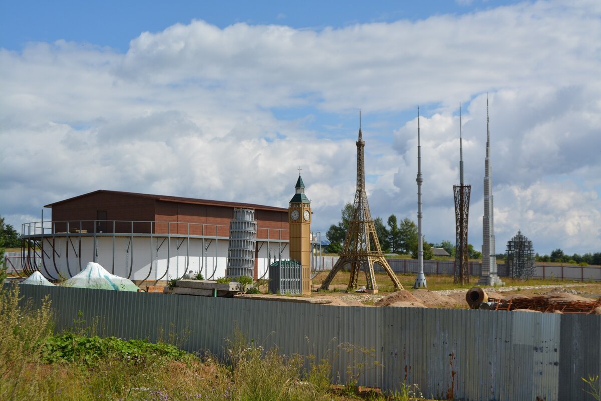  Башни и здания мира (<<< листай)