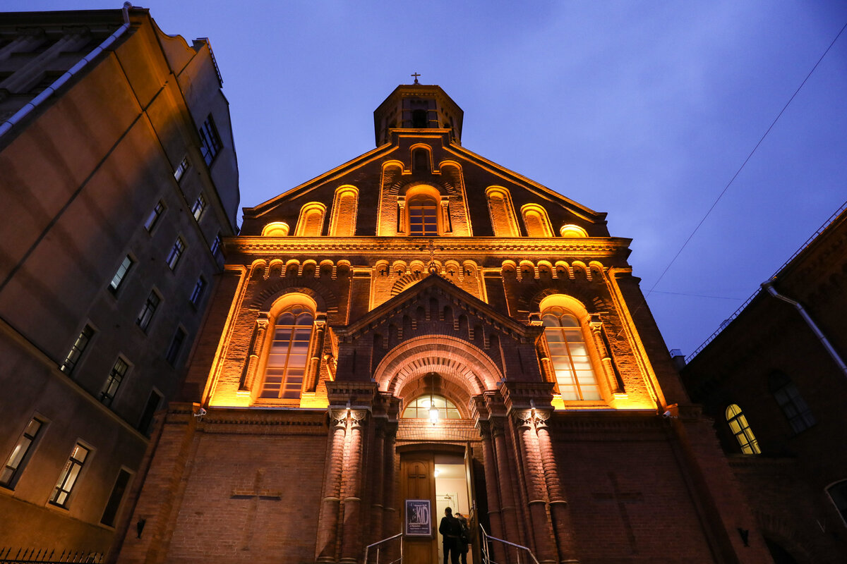 Церковь Св.Иоанна - Яани Кирик, ул.Декабристов 54.а Фото: classica.spb.ru