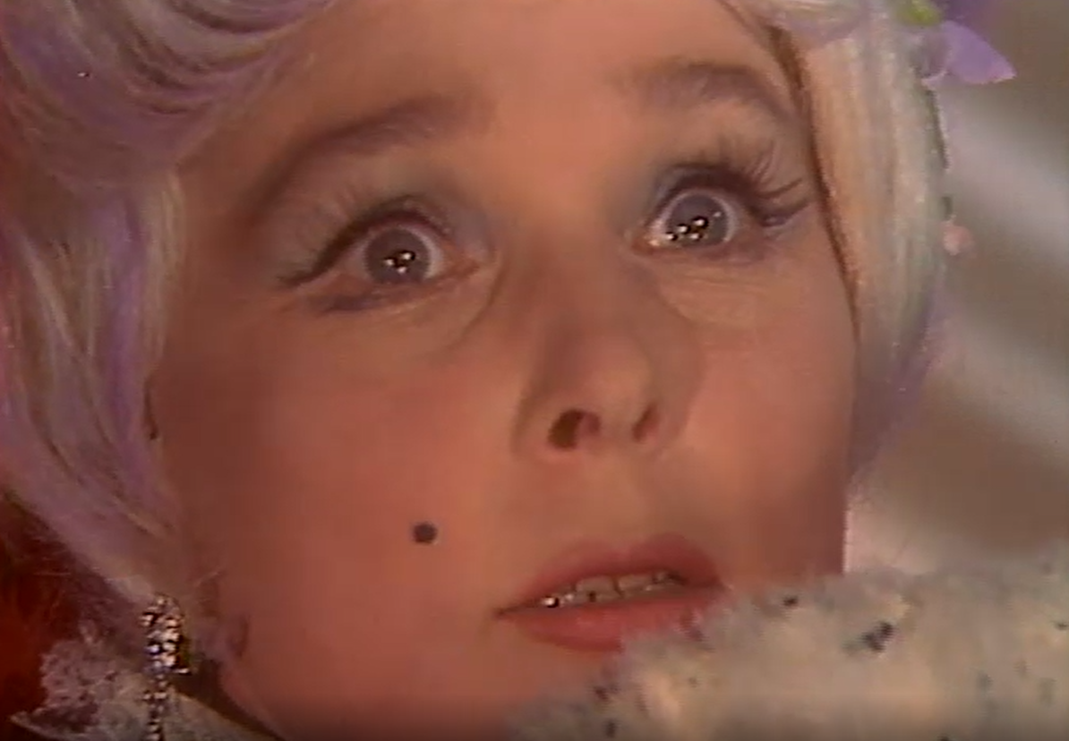 Кадр из "Бенефиса В.Васильевой" (1974)