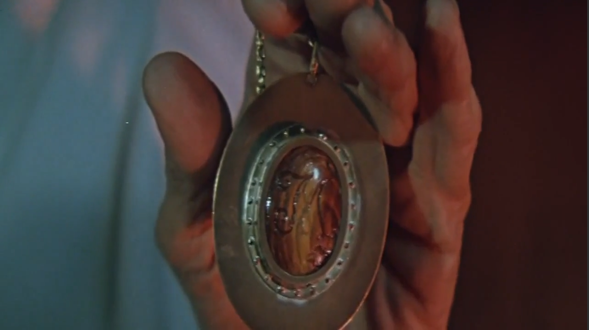 кадр из фильма «Ларец Марии Медичи» реж.Рудольф Фрунтов, 1980