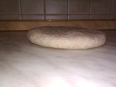 Пеку домашний хлеб на кефире (без дрожжей)