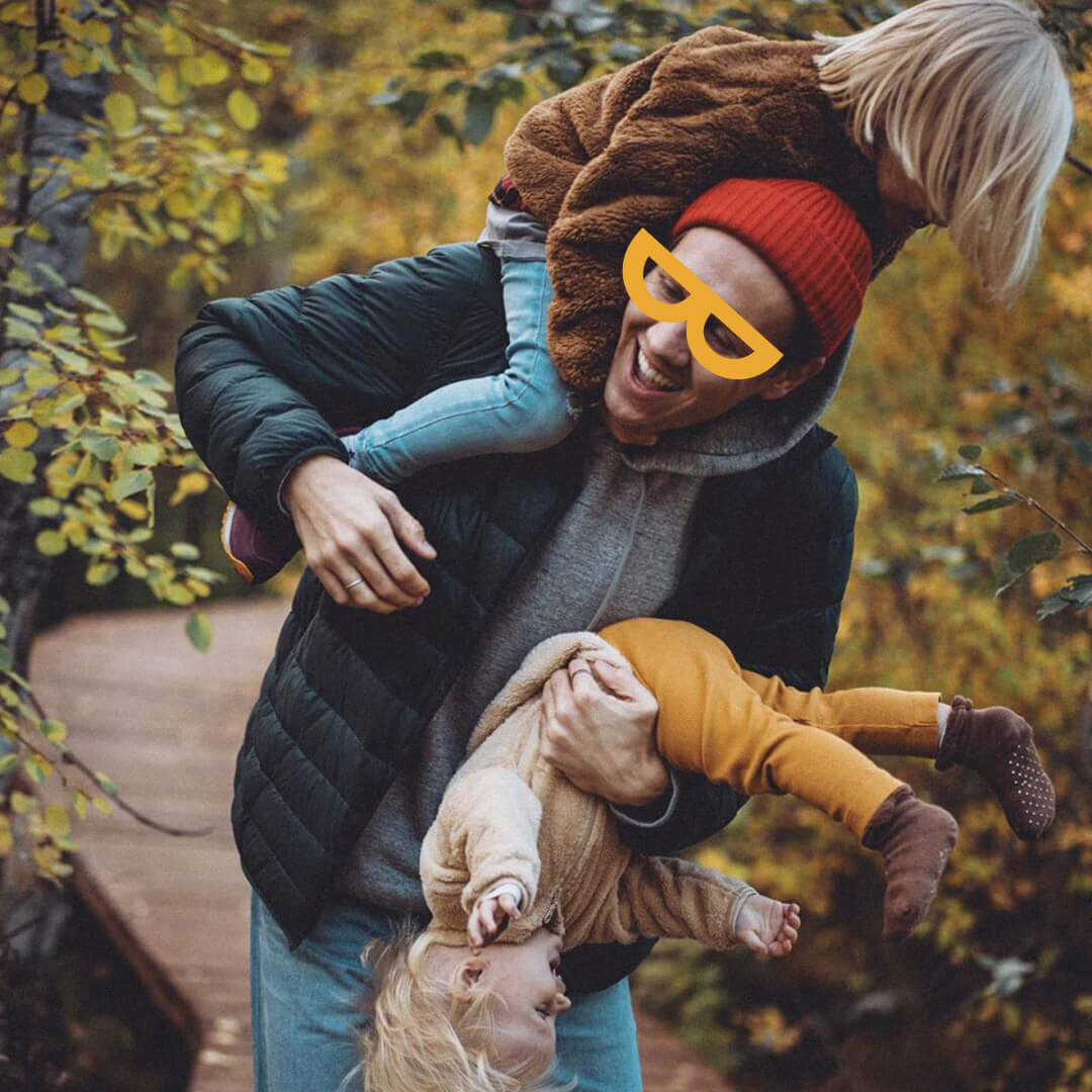 Илия Воскресенский с детьми. Фото из личного архива