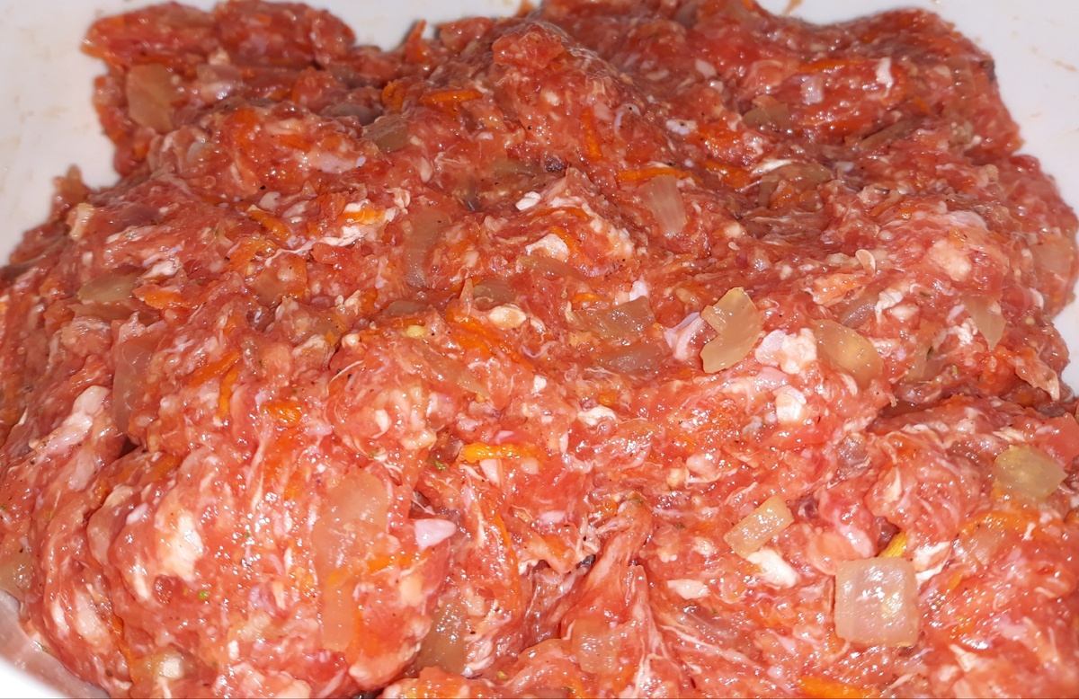 Фарш готов для жарки)