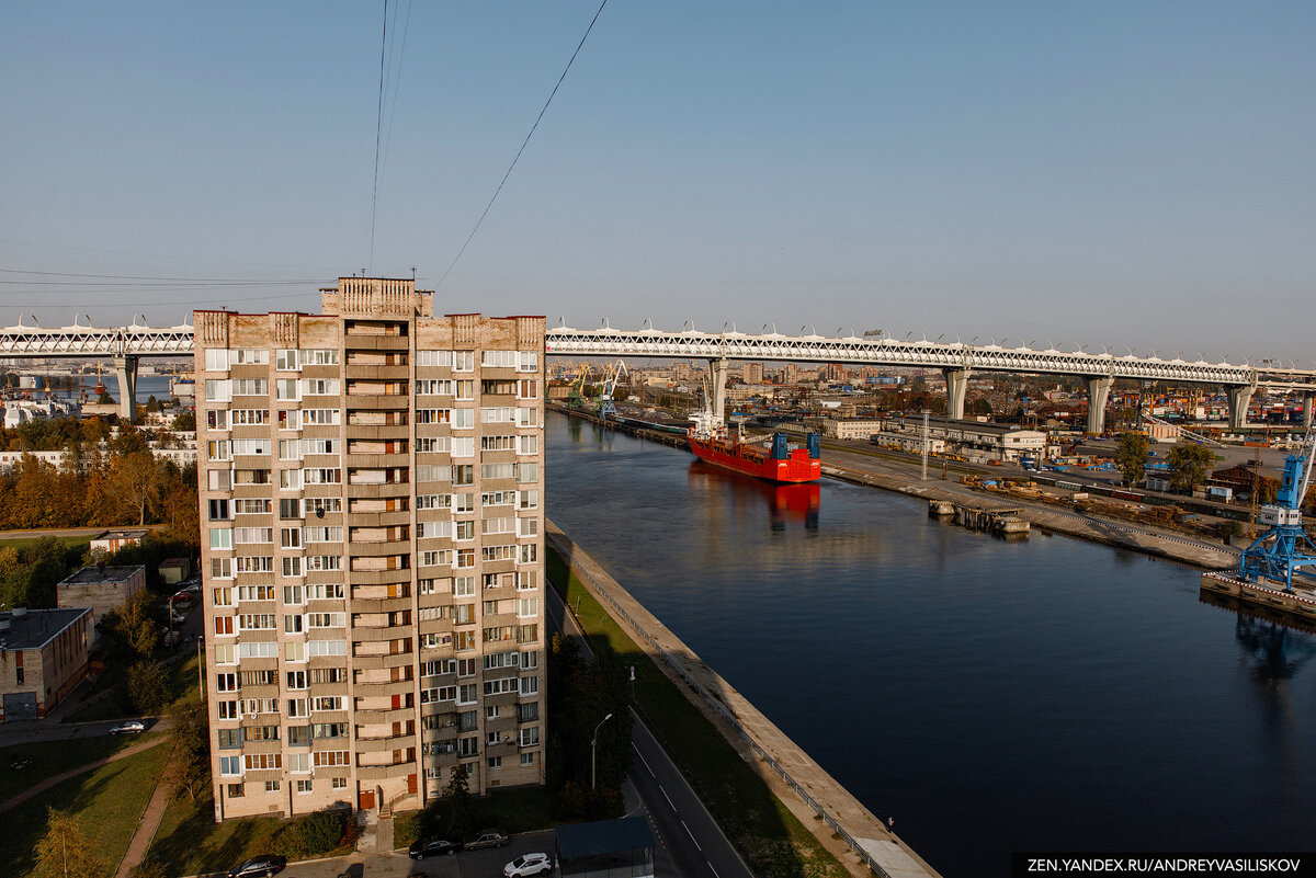 Канонерский остров санкт петербург фото Зашёл в самый высокий дом на Канонерском острове чтобы посмотреть виды на город.