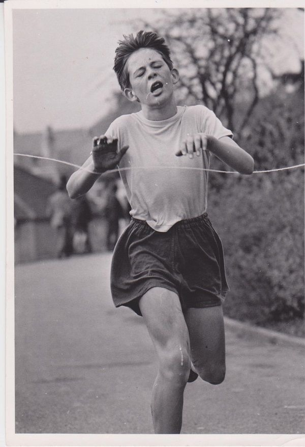 Юный Найджел Гейтс был соседом Роджера Баннистера.