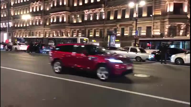 Азербайджанские и турецкие флаги на Невском, или снова о миграционной политике0