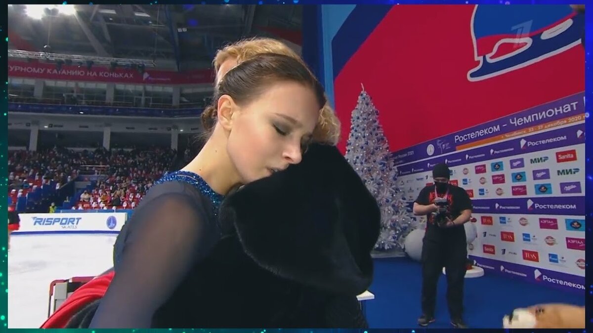 Анна Щербакова после проката короткой программы