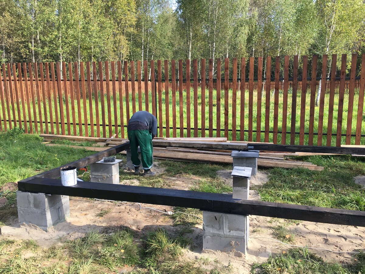 Фундамент для будущего строения. Фото автора статьи.