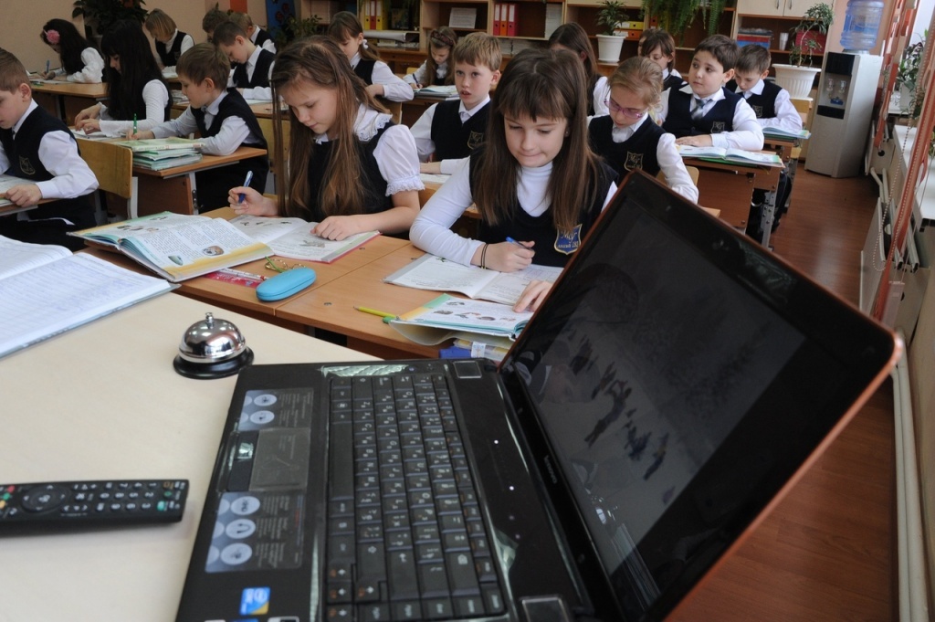 В Тверской области этой весной 452 школы напишут ВПР