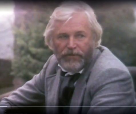В фильме "Дымъ" 1992 года актер С.Любшин, исполняющий роль С.И.Потугина, загримирован под самого И.С.Тургенева