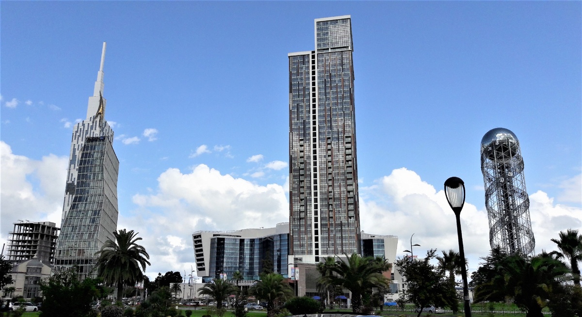 Центр Батуми совсем недалеко от пляжа