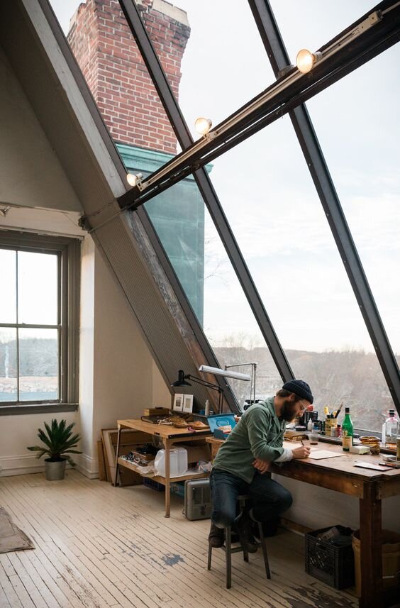 https://www.dwell.com/article/this-stunning-studio-in-rhode-island-is-a-creatives-dream-66c7ee4f/6382251823183396864