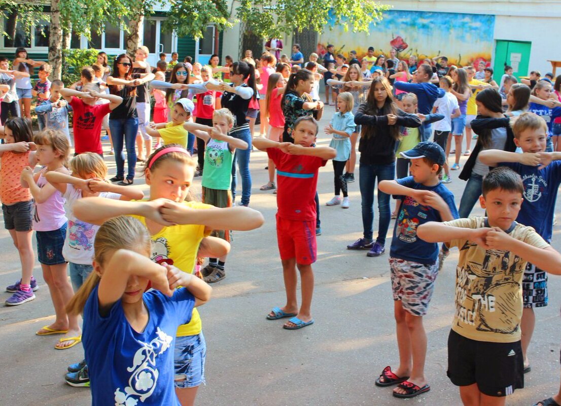 Школьный лагерь 