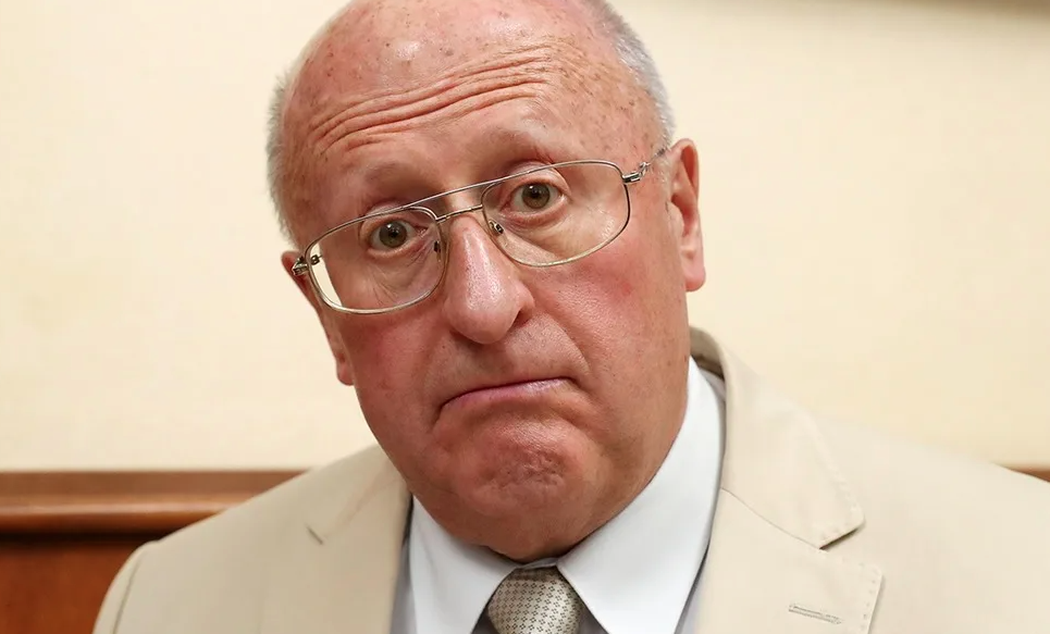 Александр Гинцбург.