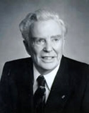 Dr E. Douglas Hougen