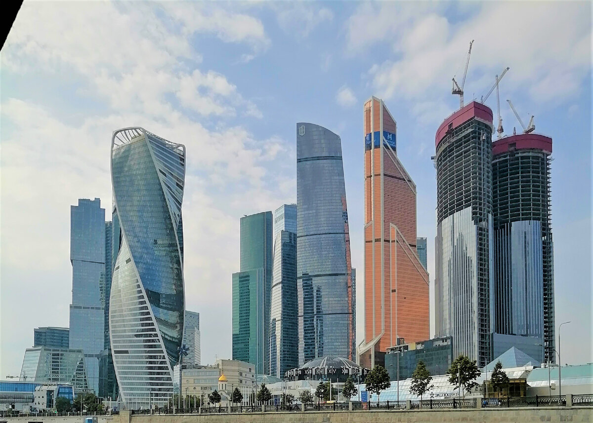 Москва-Сити - одни из самых высоких зданий в Европе