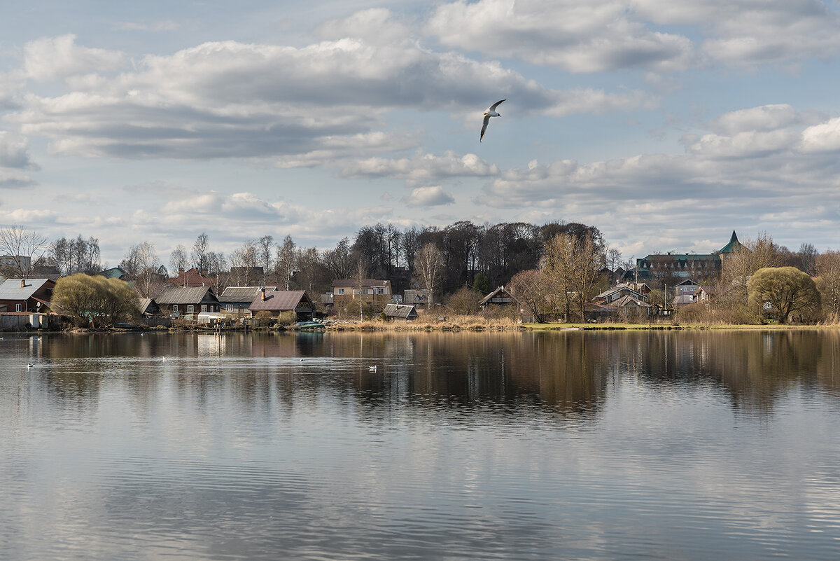 Озеро Валдай и одноименный городок. Фото Александра Сергеева (с).