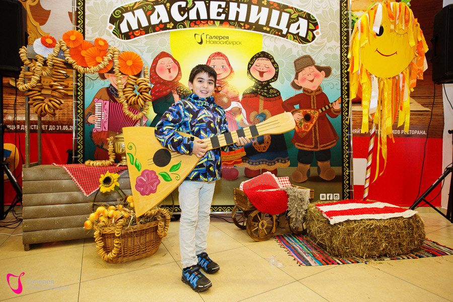 Организация Масленицы в торговом центре