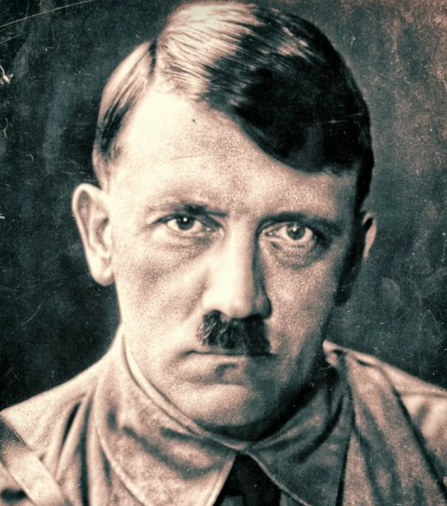 Адольф Гитлер