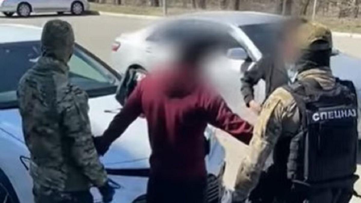    Задержание подозреваемого в Павлодаре:polisia.kz