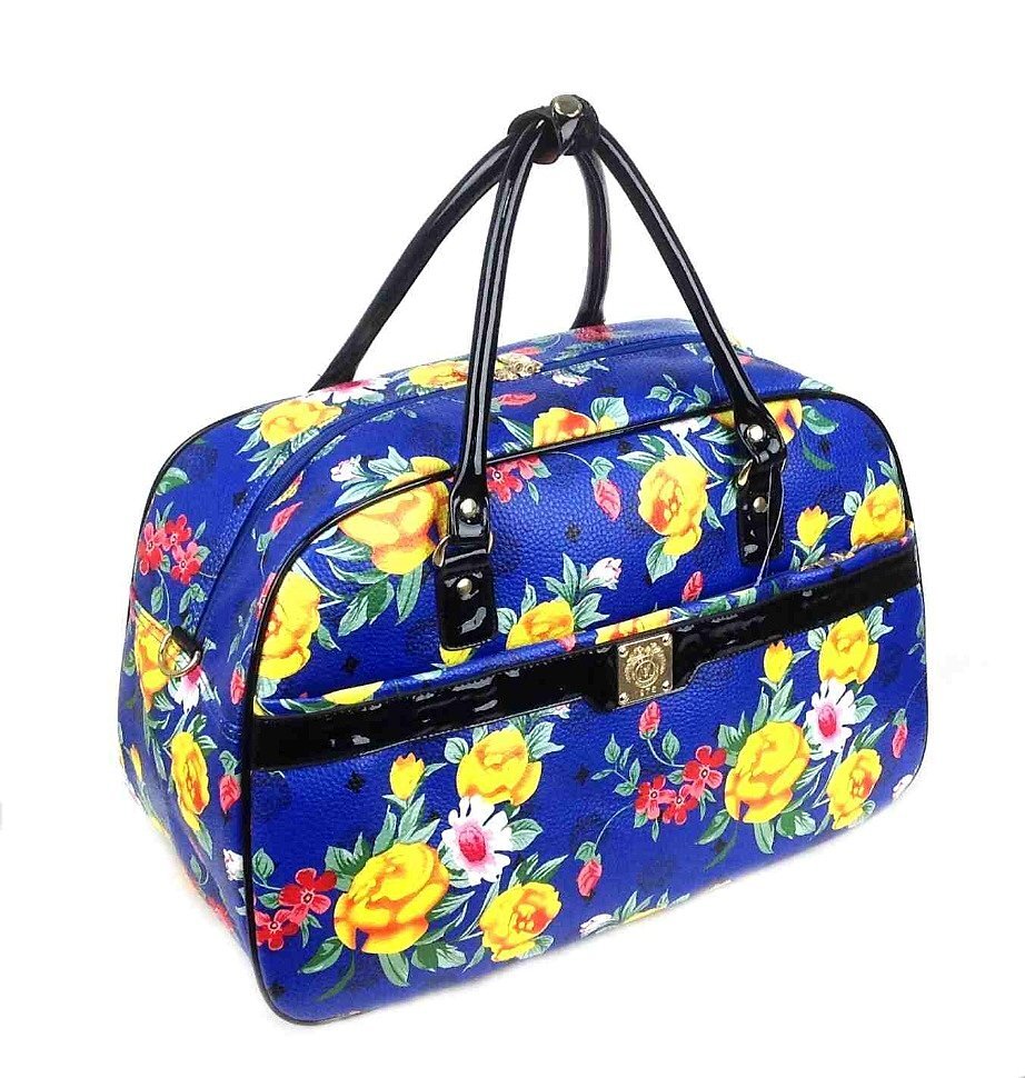 фотография дорожной сумки с принтом