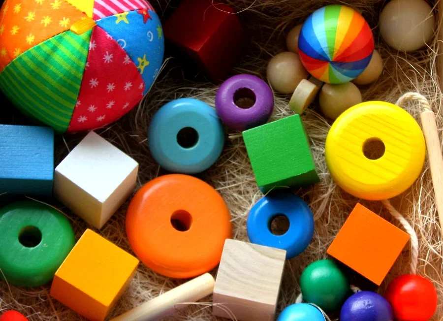 Testing toys. Детская игрушка краш тест мото. Testing toys review. Машинки краш dummies. Product testers.