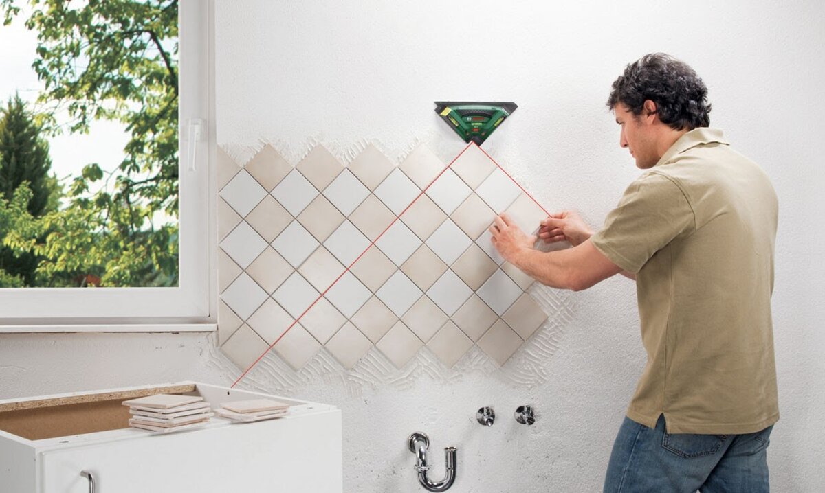 Новые технологии ! Укладка керамической плитки на стены.