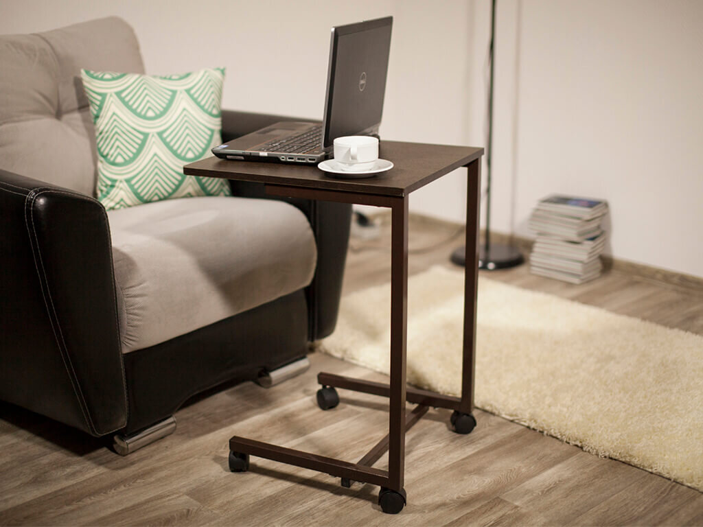 Мобильный столик для ноутбука. Из каталога shop-fortis.ru