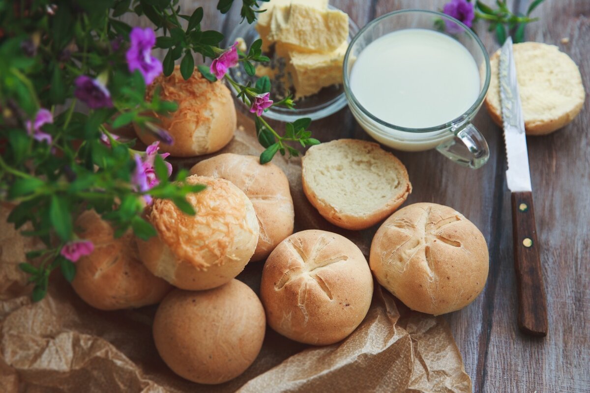 Пышки на воде и дрожжах (на сковороде)