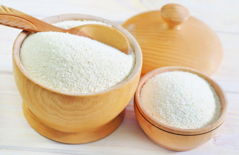 Манная крупа (Фото используется по стандартной лицензии ©azbukaogorodnika.ru)