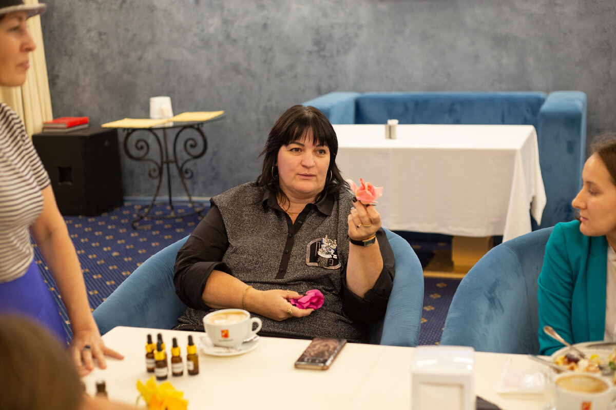 Татьяна Жмакина - экстрасенс, маг, медиум, ясновидящая.