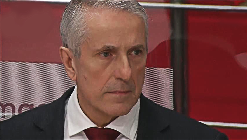 Боб Хартли: " Я всегда говорил менеджерам, дайте мне хороших людей и я сделаю из них классных игроков" .                                                                                                                 Источник фото : Видеофайл по ссылке https://clck.ru/UV37w