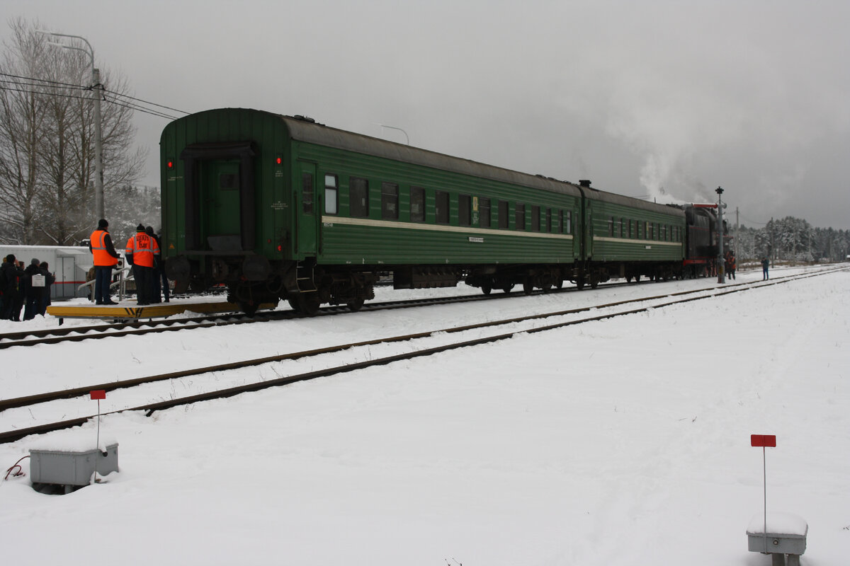 Когда у поезда всего два вагона... (фото автора)