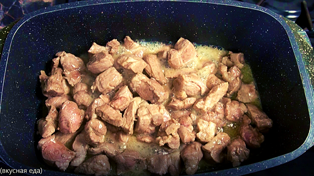 Обжариваем до золотистой корочки