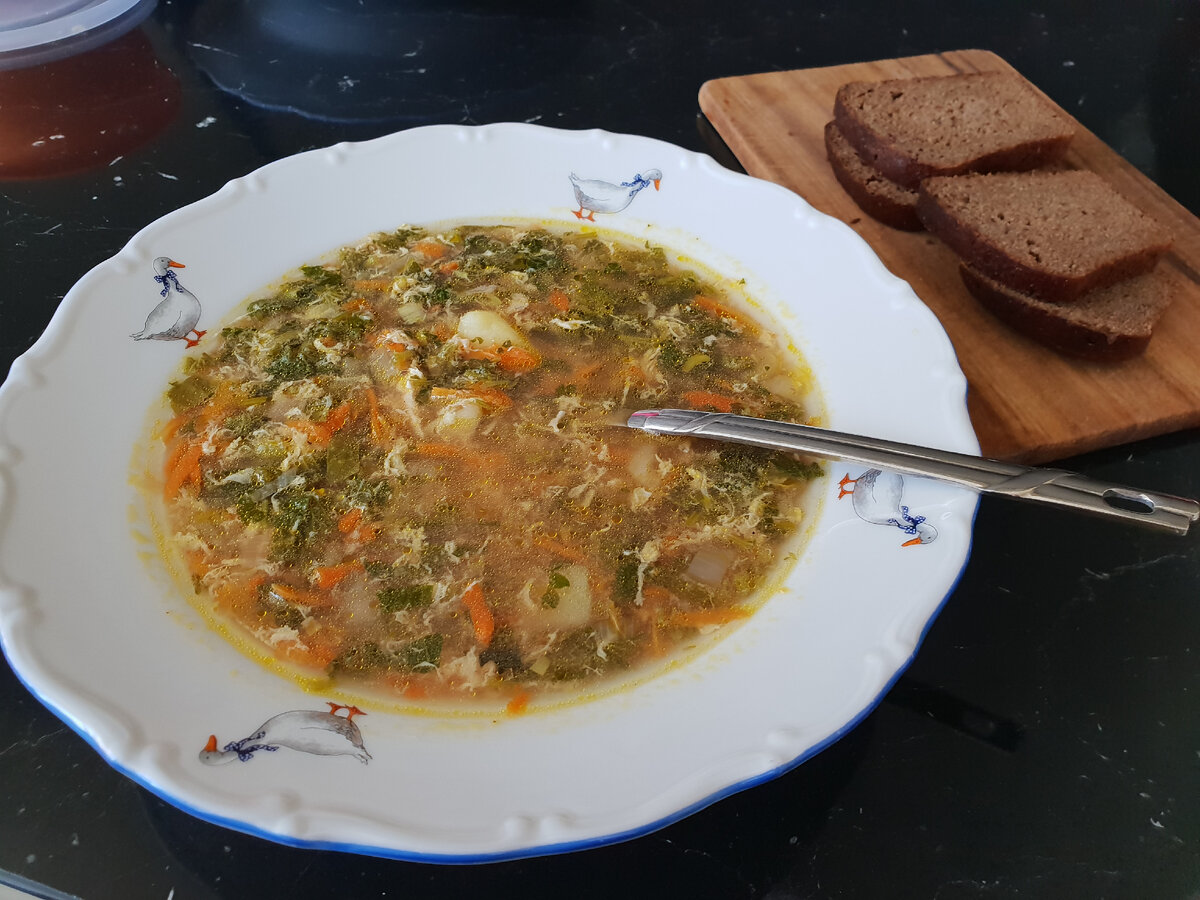 Суп с крапивой и щавелем от Деда