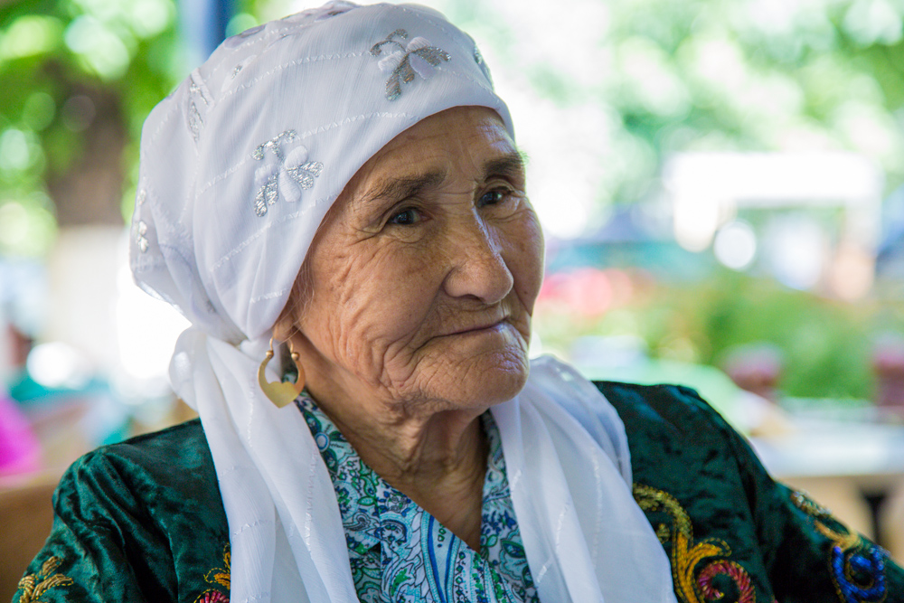 Татарские бабушки в платках