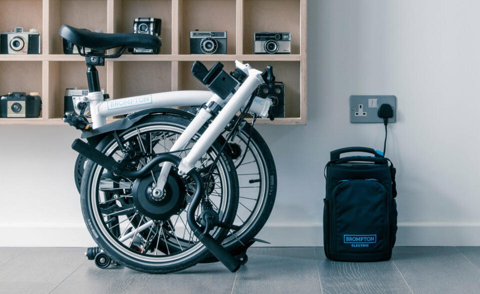 Складные и юркие модели велосипедов вроде bromton занимают совсем мало места.