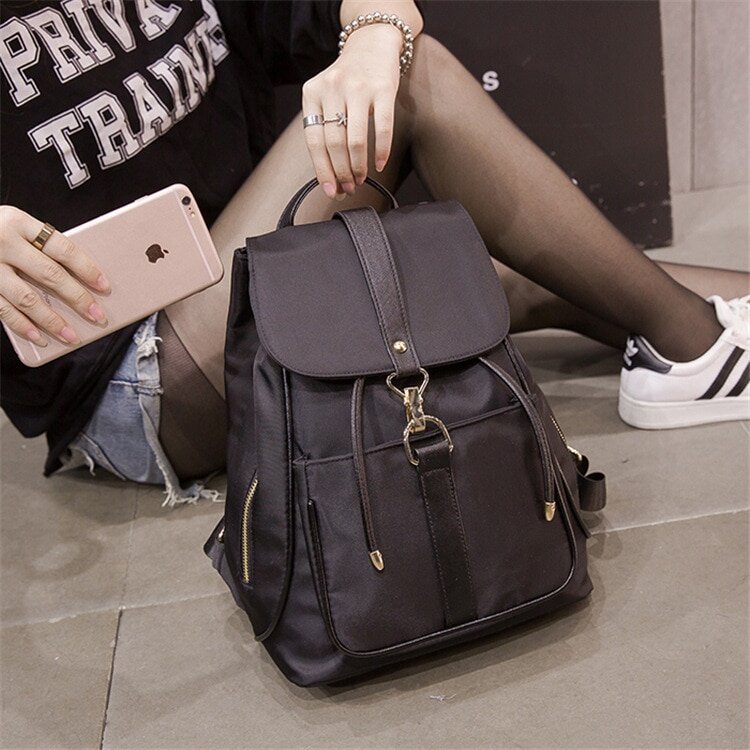 Женские сумки